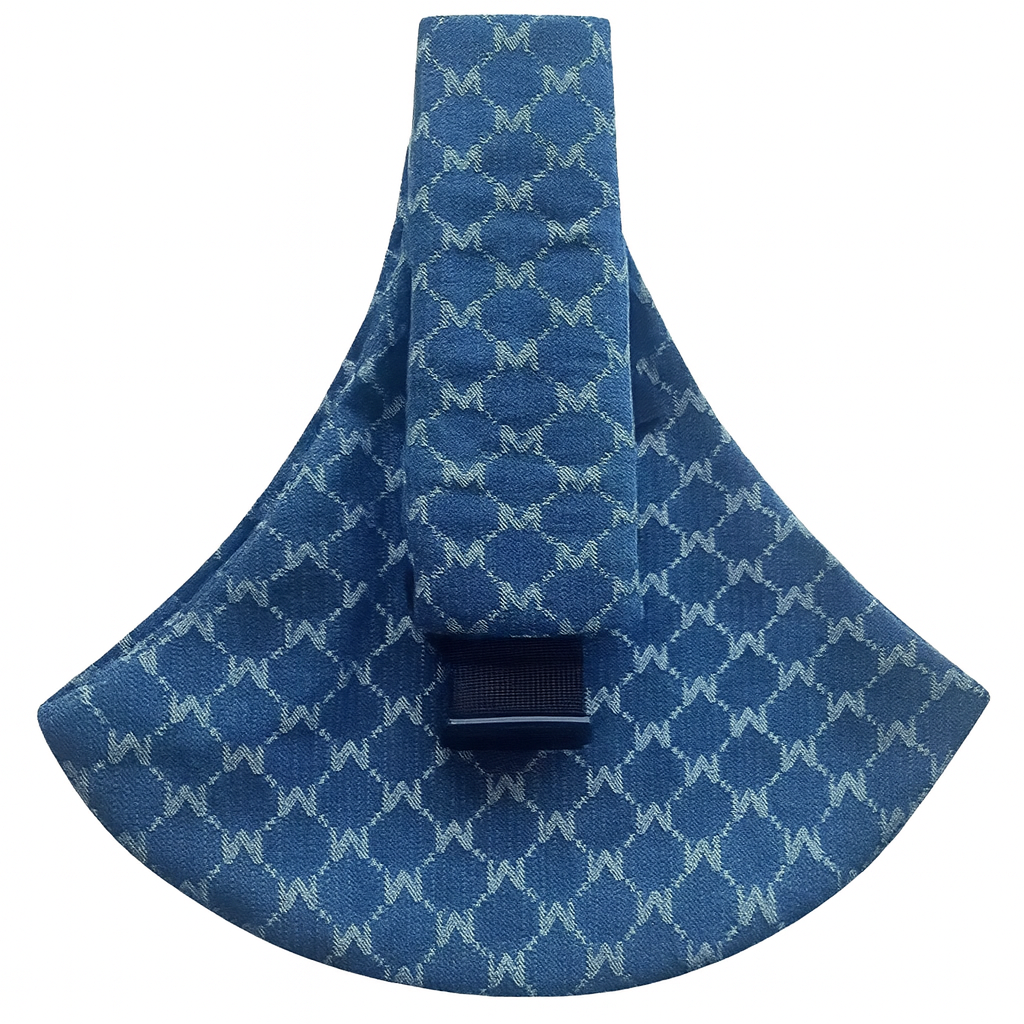 porte bébé couleur bleu avec motif