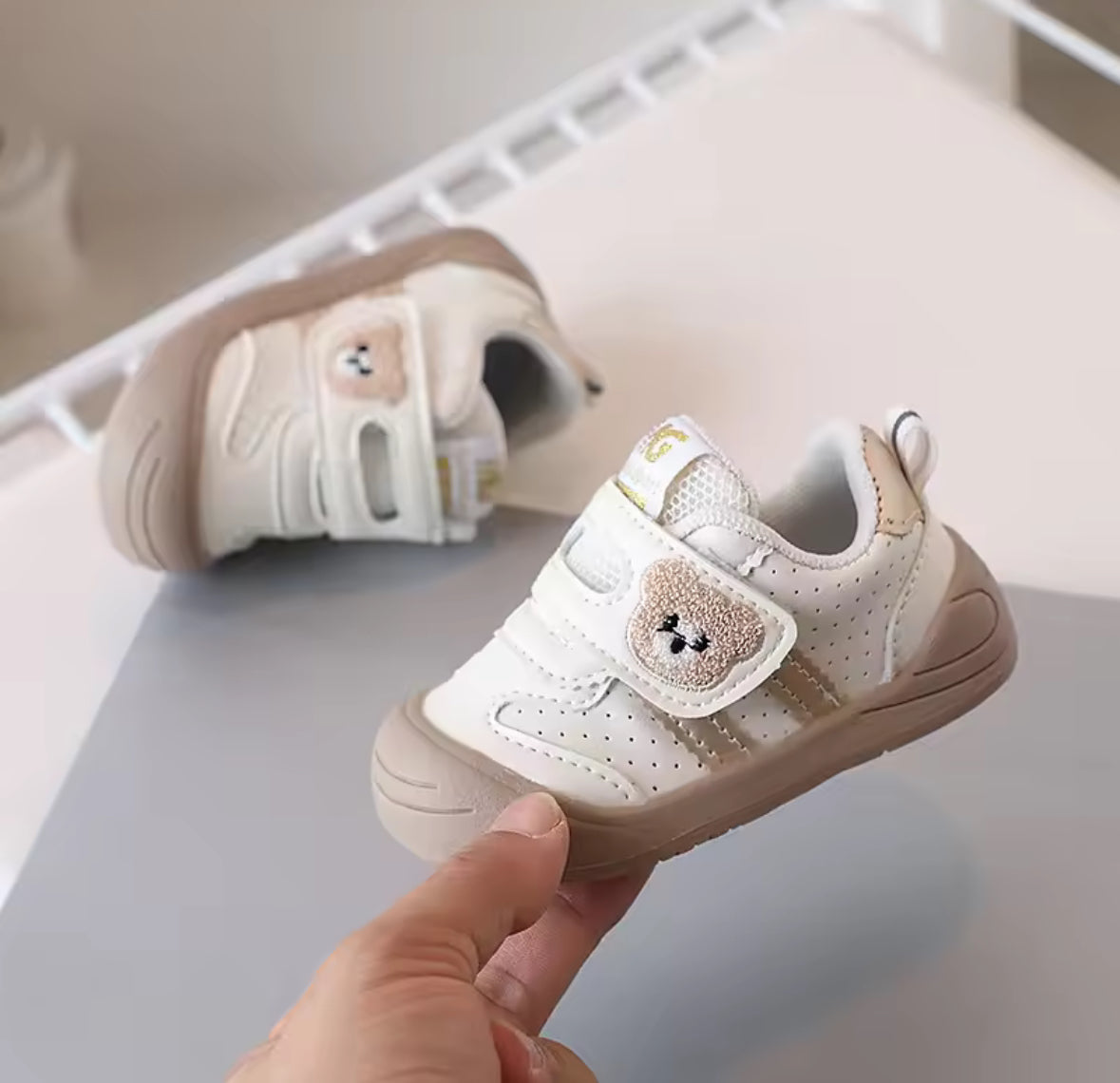 Baskets premiers pas Petit Ourson – souples et confortables